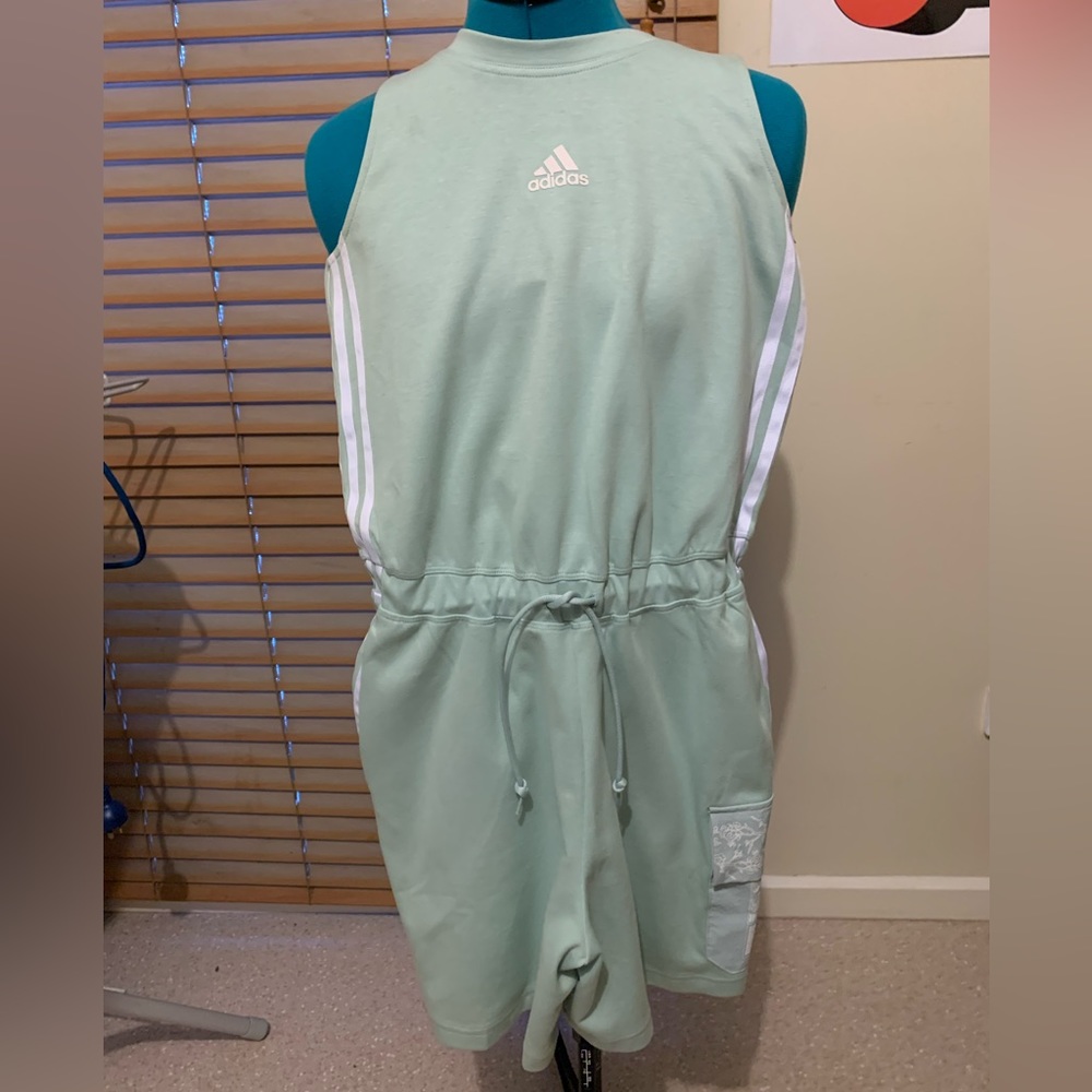 BNWOT Adidas women’s jumpsuit size 8 - Picture 1 of 6